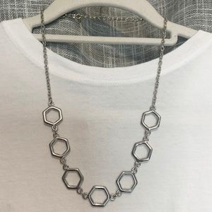 Mia & Tess chain necklace NWOT